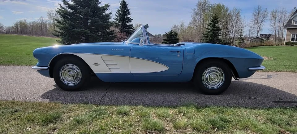 1961 Chevrolet Corvette C1 - Image 2 of 13