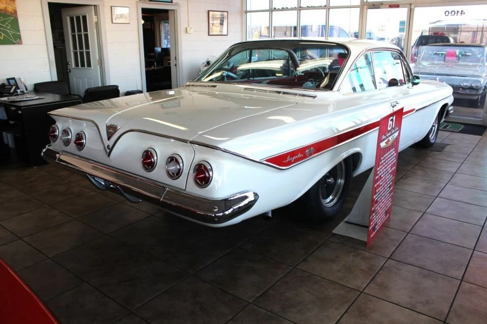 1961 Chevrolet Impala 3rd Gen - Image 12 of 20