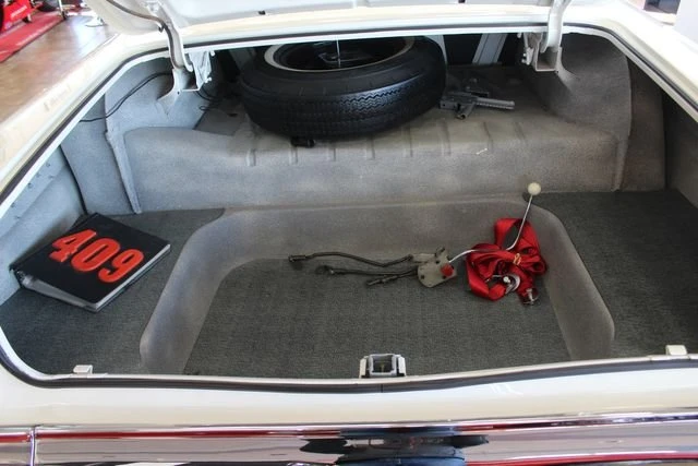 1961 Chevrolet Impala 3rd Gen - Image 6 of 8