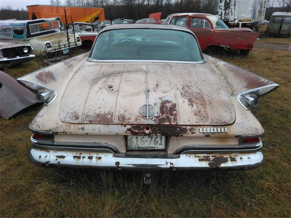 1961 Chrysler Windsor - Image 2 of 17