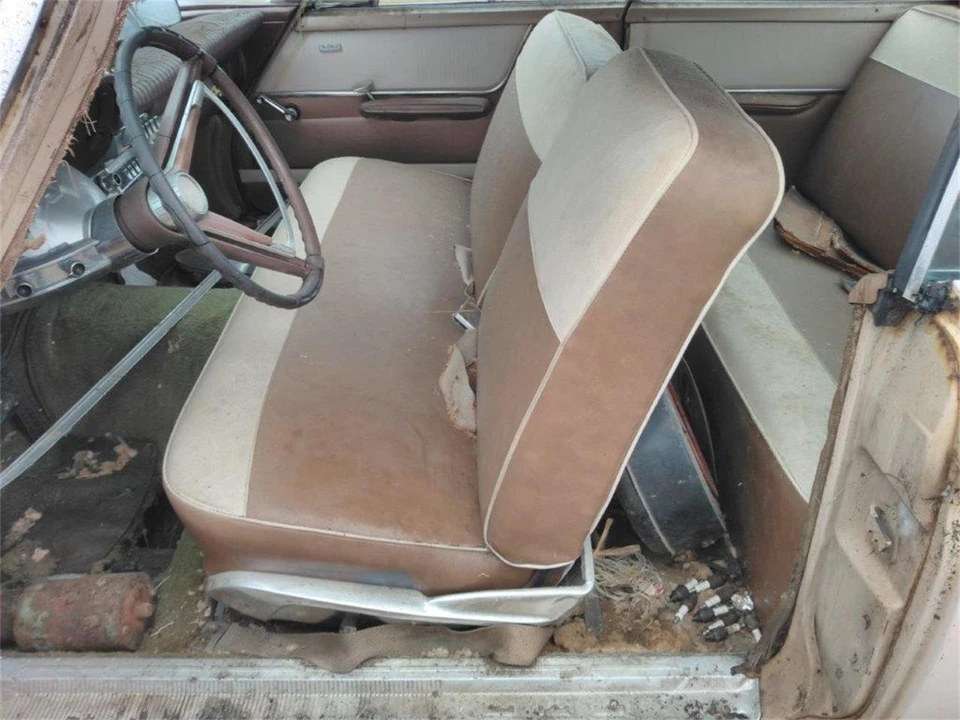 1961 Chrysler Windsor - Image 11 of 17