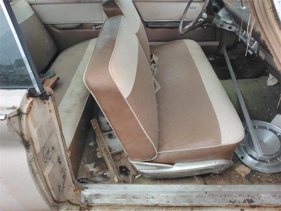 1961 Chrysler Windsor - Image 12 of 17
