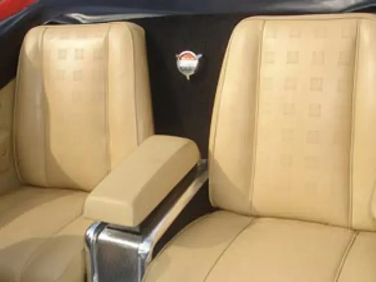 1961 Chevrolet Corvette C2 - Image 2 of 7