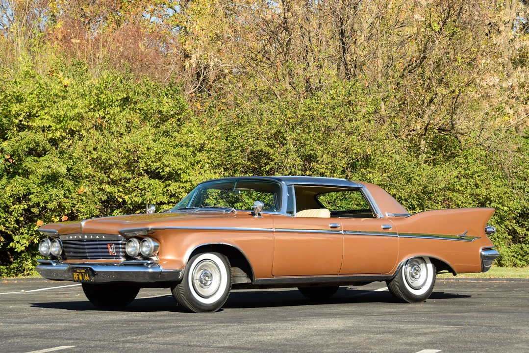 1961 Chrysler Imperial 2nd Gen - Image 9 of 17