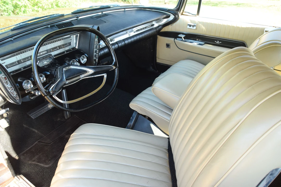 1961 Chrysler Imperial 2nd Gen - Image 2 of 17
