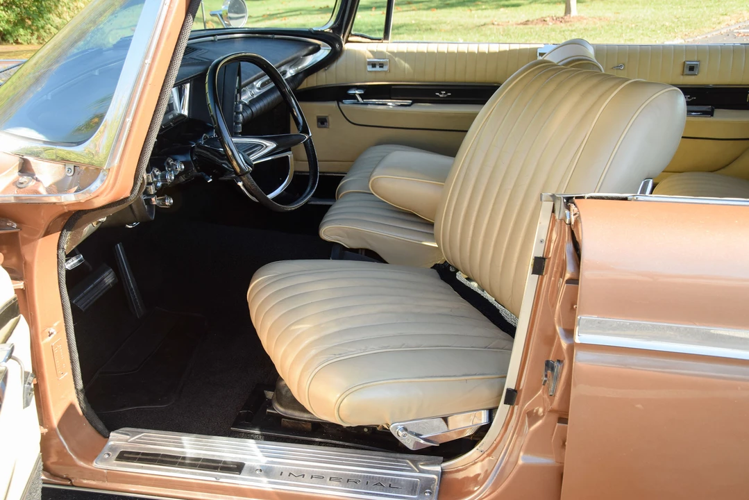 1961 Chrysler Imperial 2nd Gen - Image 17 of 17
