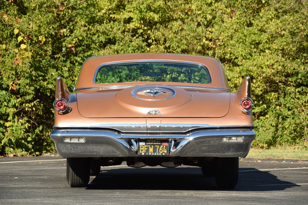 1961 Chrysler Imperial 2nd Gen - Image 6 of 17