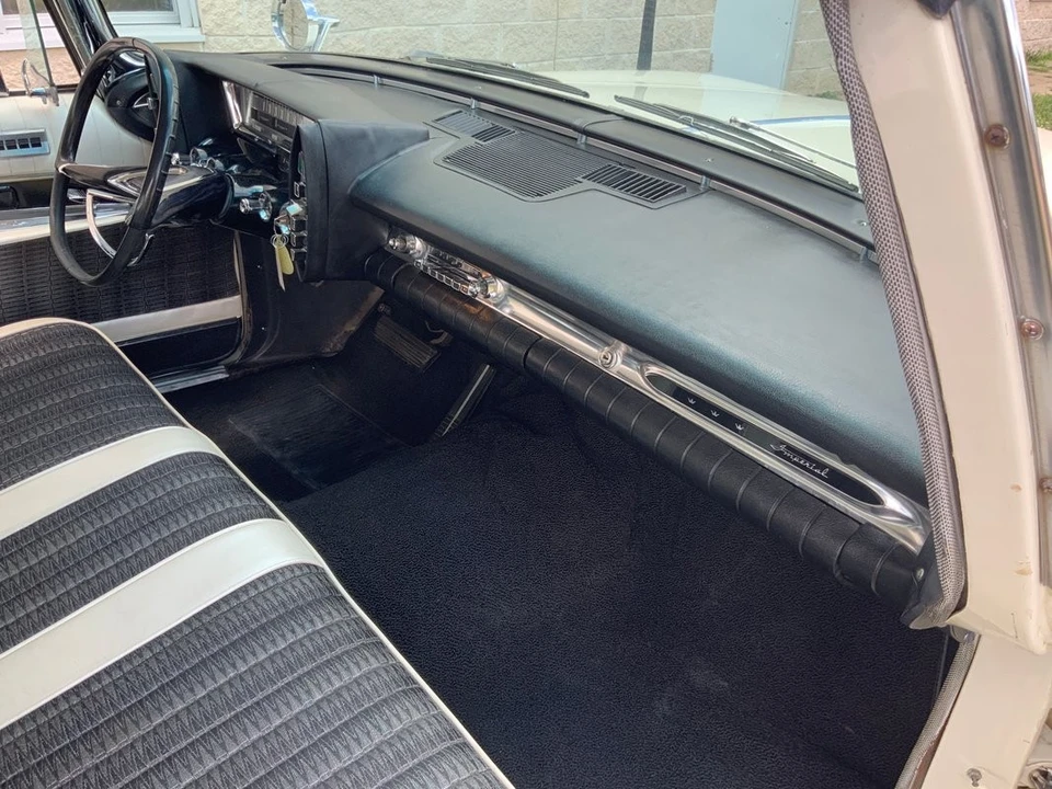 1961 Chrysler Imperial 2nd Gen - Image 12 of 31