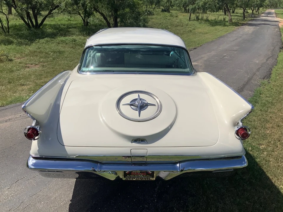 1961 Chrysler Imperial 2nd Gen - Image 2 of 31