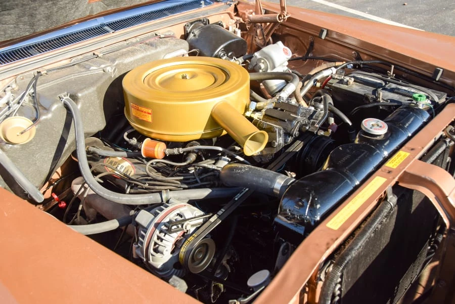 1961 Chrysler Imperial 2nd Gen - Image 8 of 12