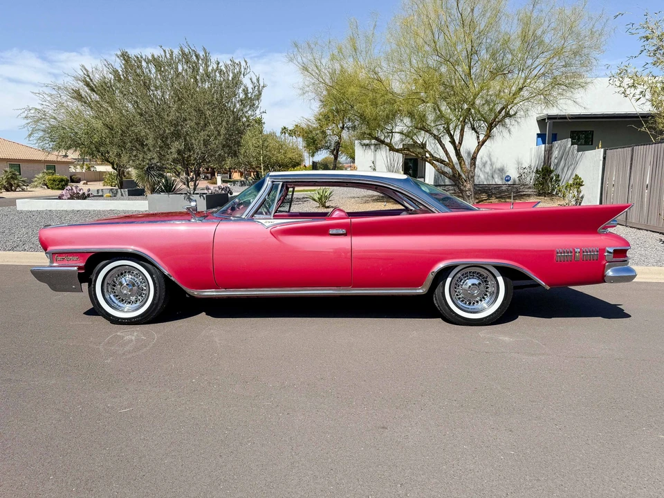 1961 Chrysler New Yorker - Image 24 of 31