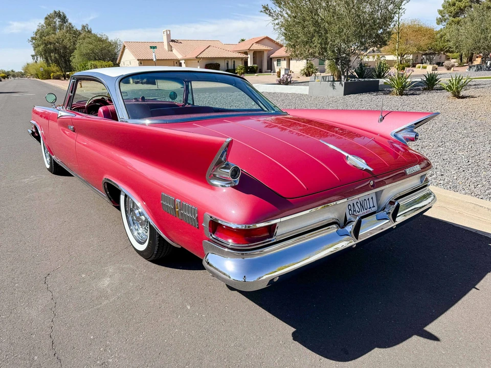 1961 Chrysler New Yorker - Image 22 of 31