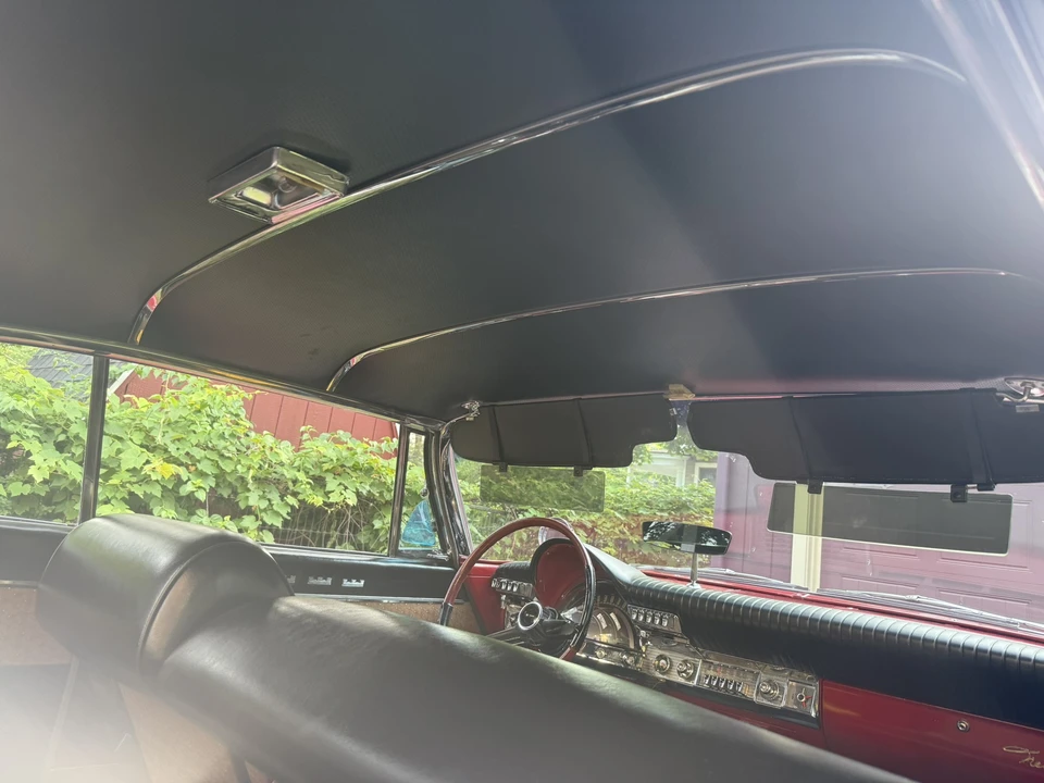 1961 Chrysler New Yorker - Image 24 of 31