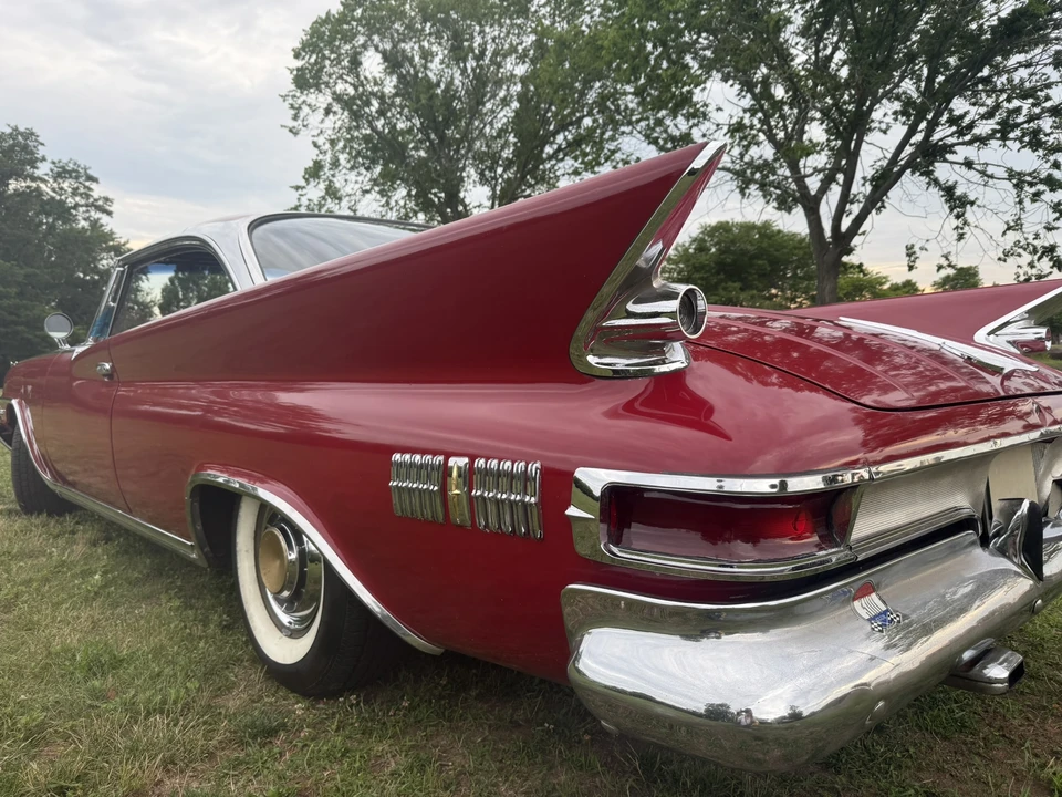 1961 Chrysler New Yorker - Image 6 of 31