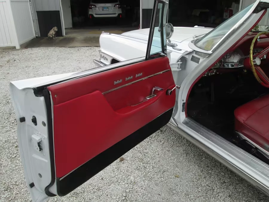 1961 Chrysler New Yorker - Image 20 of 24