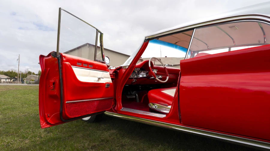 1961 Chrysler New Yorker - Image 29 of 31