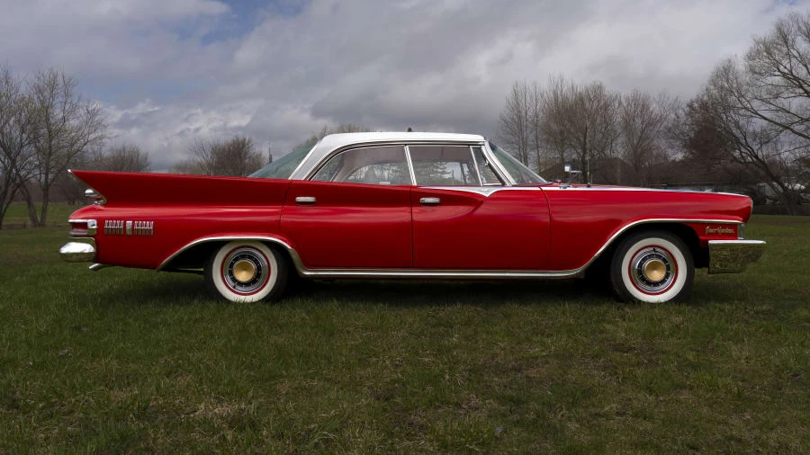 1961 Chrysler New Yorker - Image 2 of 31