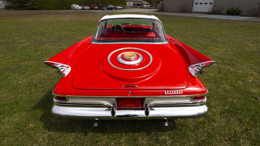 1961 Chrysler New Yorker - Image 22 of 31
