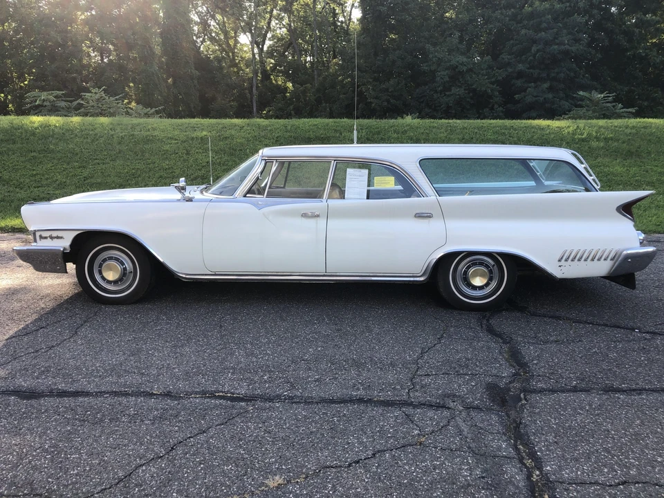 1961 Chrysler New Yorker - Image 14 of 31