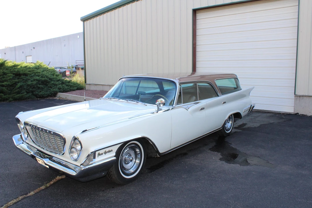 1961 Chrysler New Yorker - Image 6 of 31