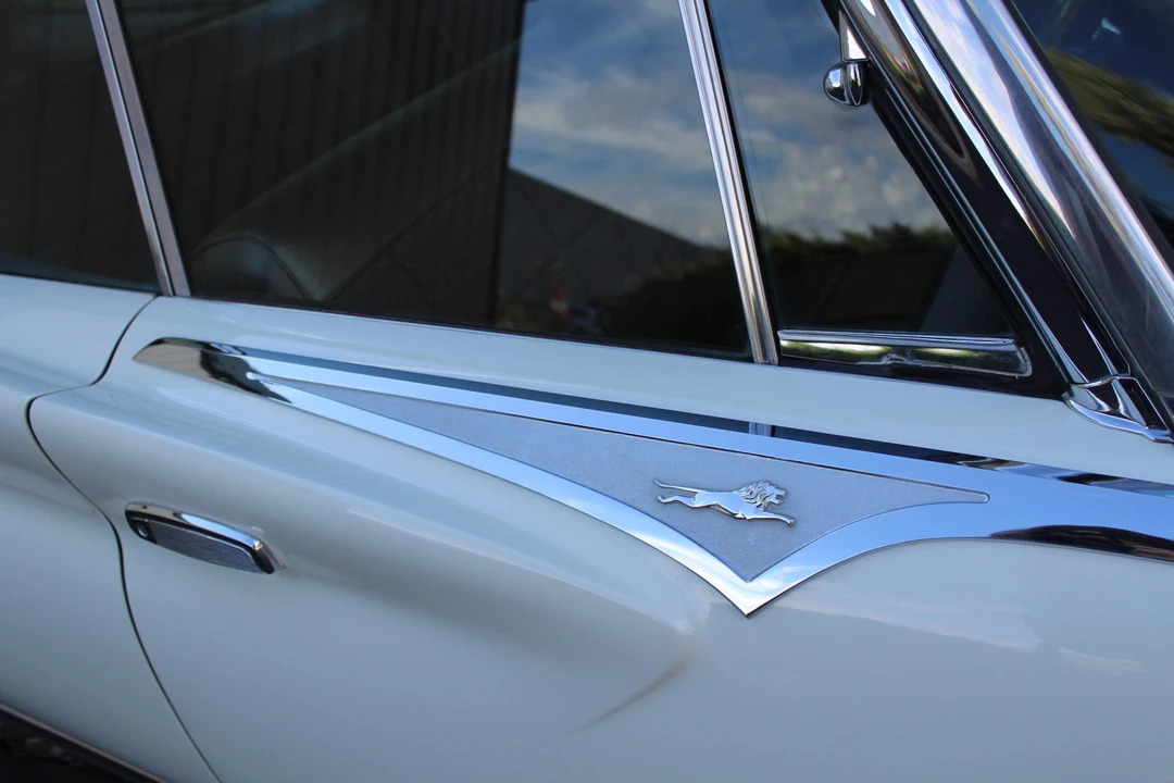 1961 Chrysler New Yorker - Image 28 of 31