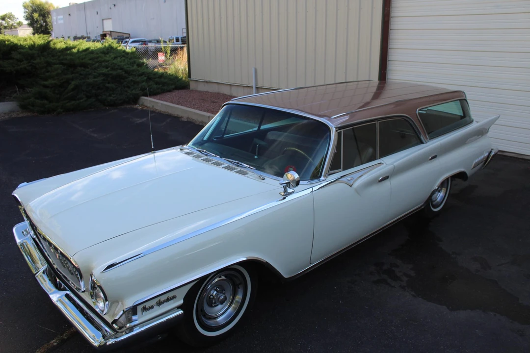 1961 Chrysler New Yorker - Image 7 of 31