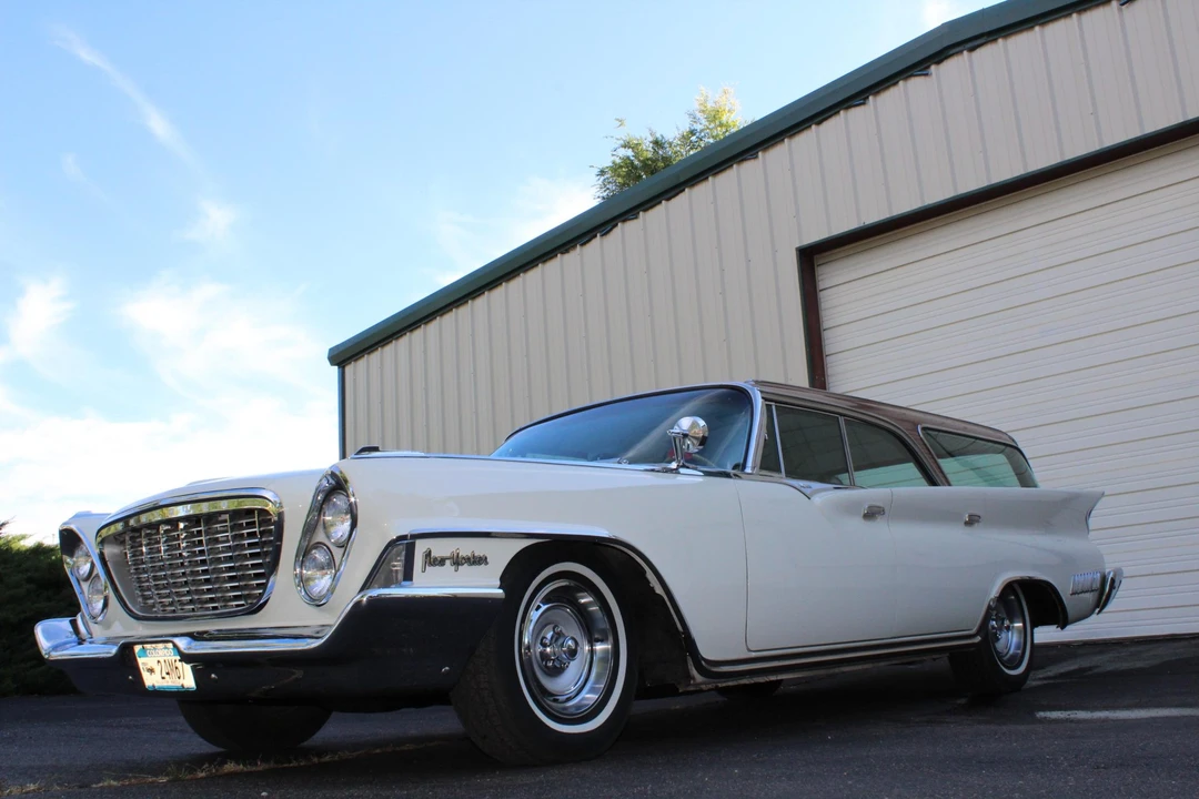 1961 Chrysler New Yorker - Image 8 of 31