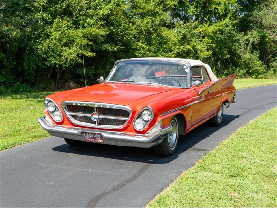 1961 Chrysler Newport - Image 2 of 31