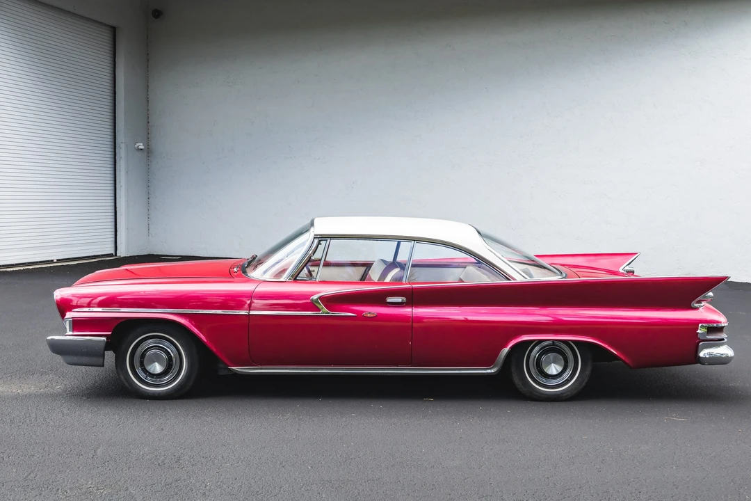 1961 Chrysler Newport - Image 4 of 31