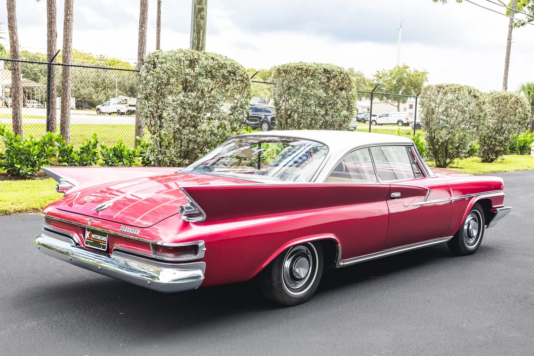 1961 Chrysler Newport - Image 10 of 31