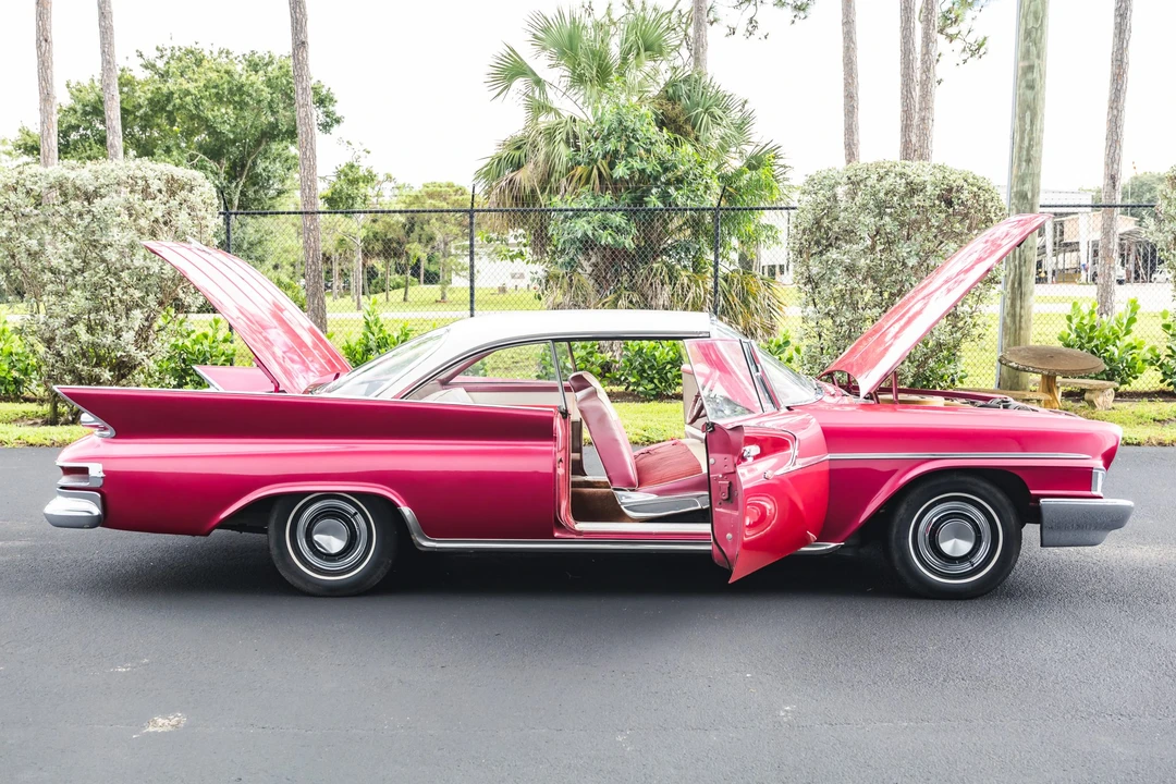1961 Chrysler Newport - Image 21 of 31