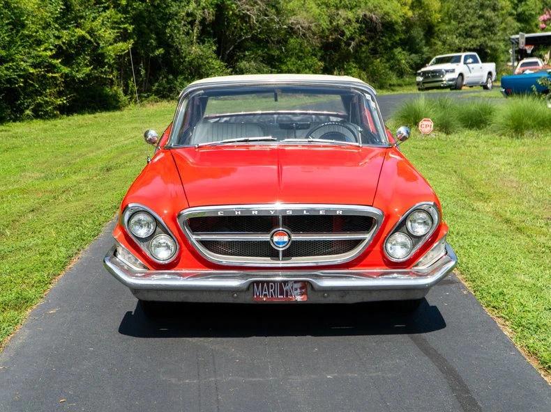 1961 Chrysler Newport - Image 14 of 31