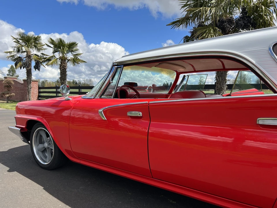 1961 Chrysler Newport - Image 25 of 31
