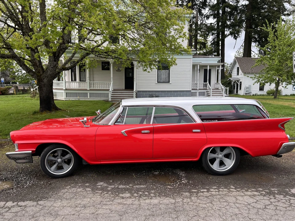 1961 Chrysler Newport - Image 13 of 31