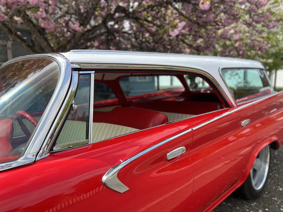 1961 Chrysler Newport - Image 23 of 31