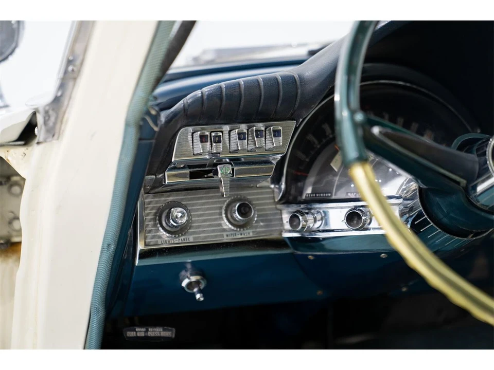 1961 Chrysler Windsor - Image 12 of 31
