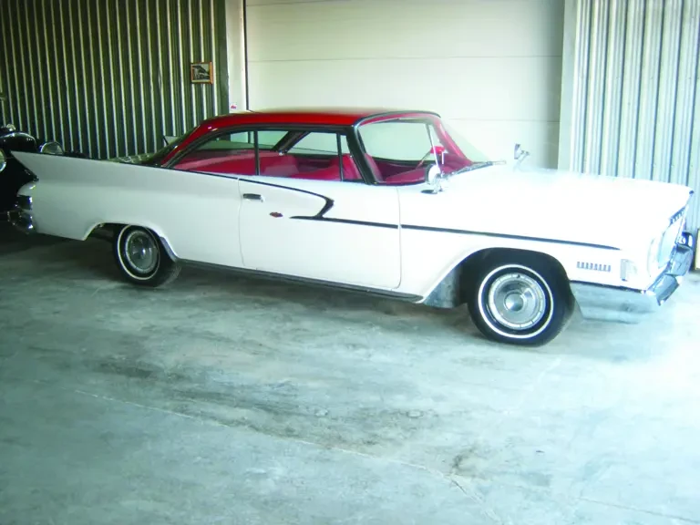 1961 Chrysler Windsor - Image 2 of 2