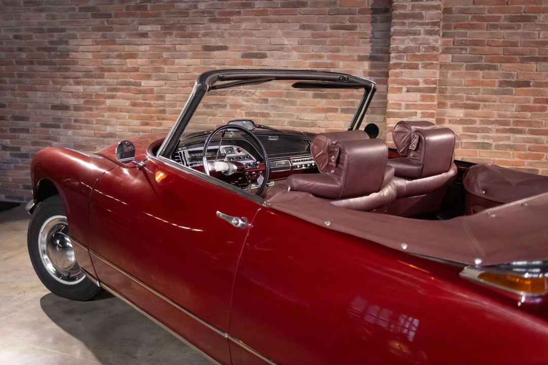 1961 Citroen DS19 - Image 17 of 31