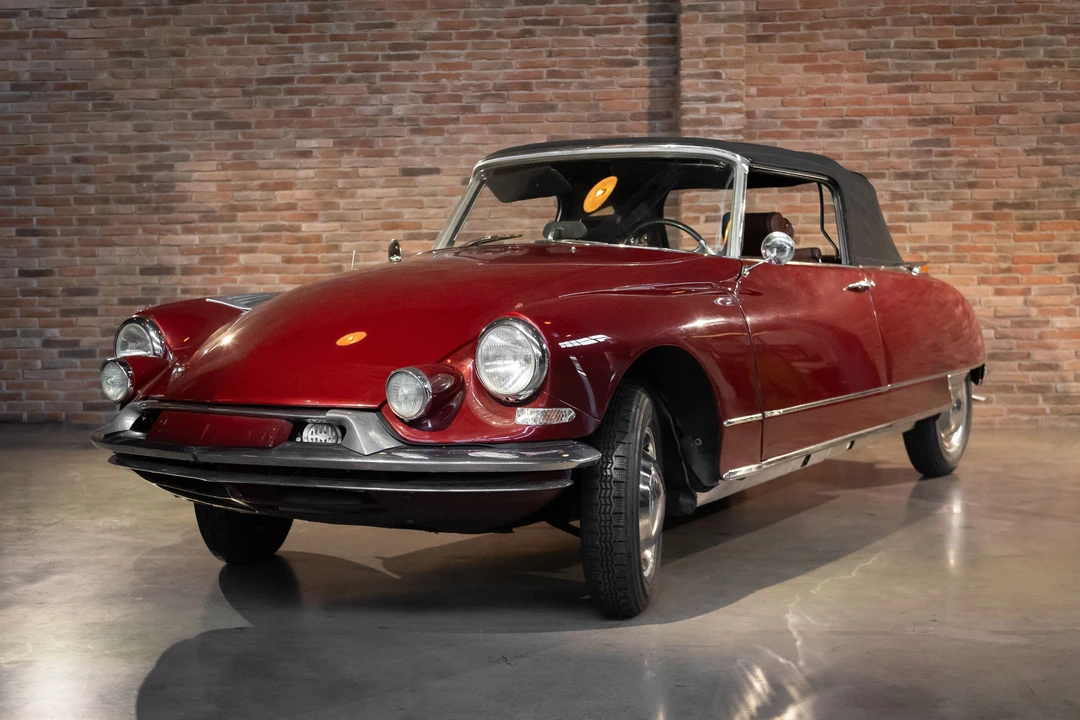 1961 Citroen DS19 - Image 10 of 31
