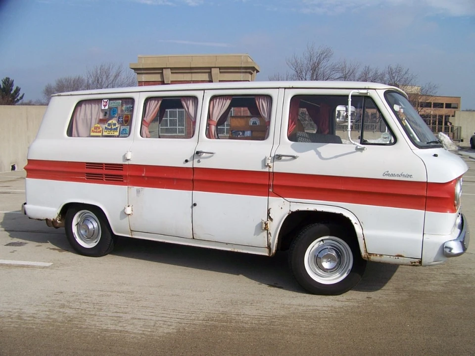 1961 Chevrolet Corvair Greenbrier & Corvan - Image 8 of 31