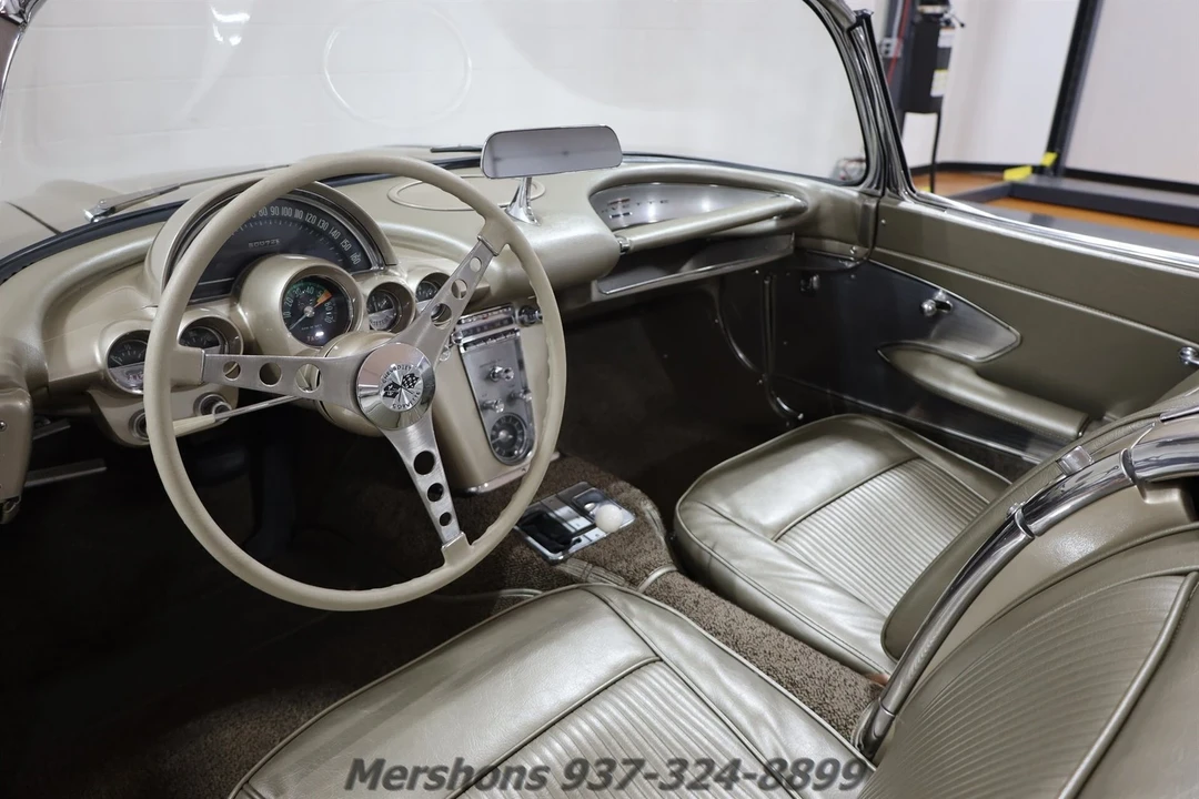 1961 Chevrolet Corvette C1 - Image 2 of 21