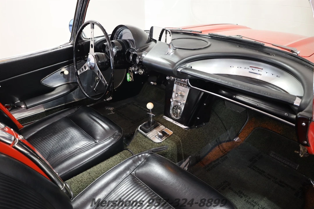 1961 Chevrolet Corvette C1 - Image 15 of 20