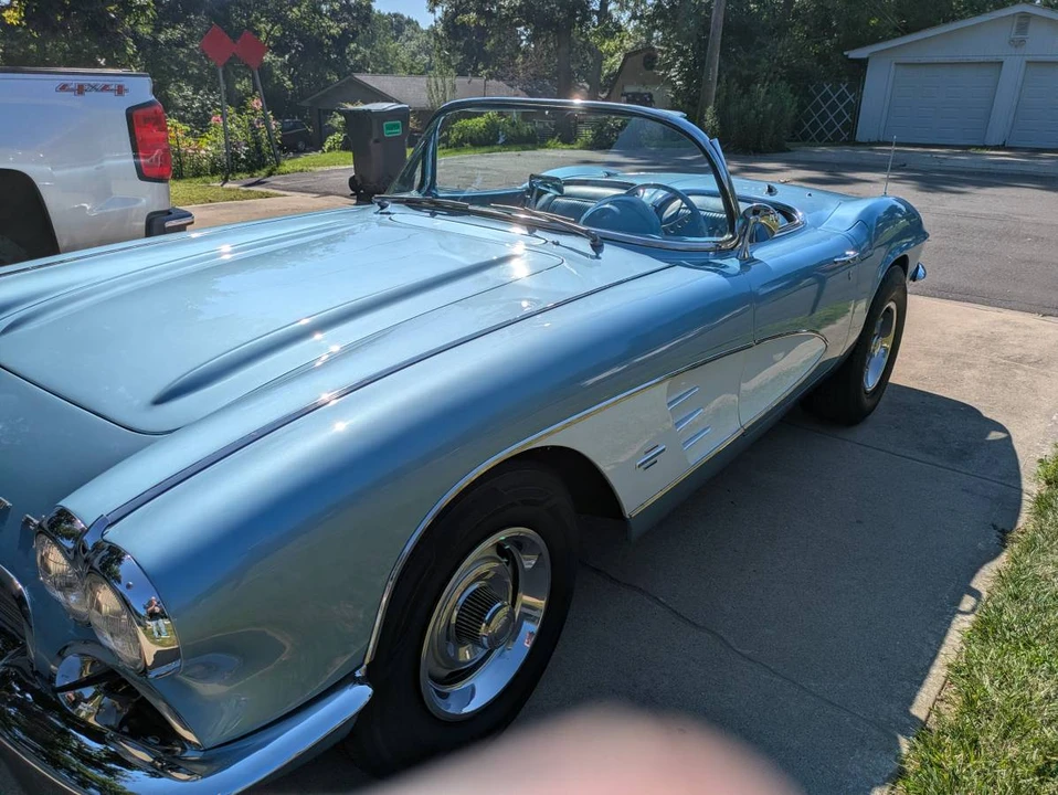1961 Chevrolet Corvette C1 - Image 5 of 10