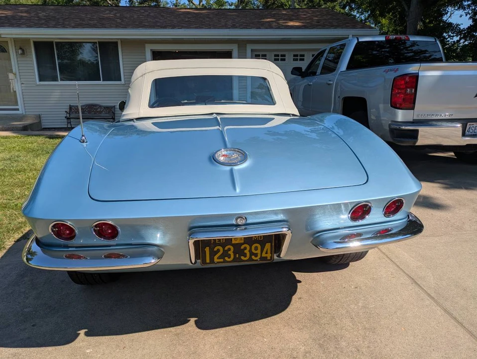 1961 Chevrolet Corvette C1 - Image 2 of 10