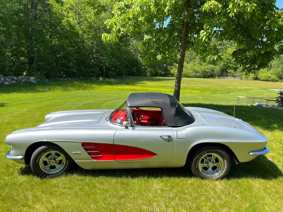 1961 Chevrolet Corvette C1 - Image 18 of 22