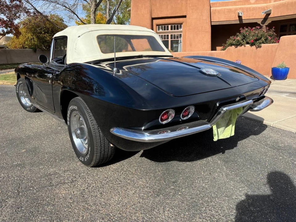 1961 Chevrolet Corvette - Image 5 of 14