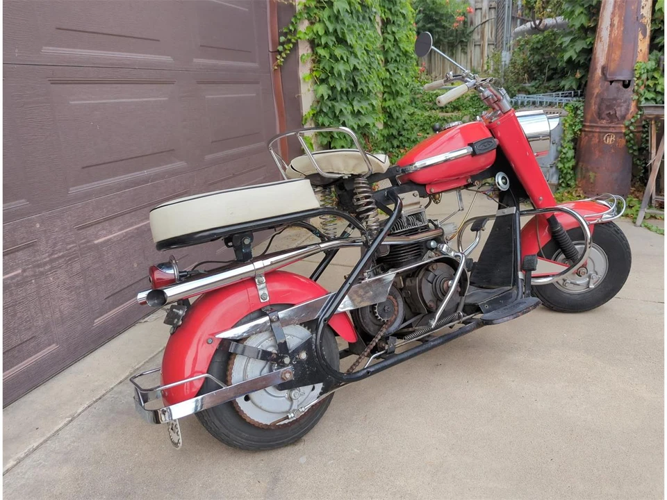 1961 Cushman Eagle - Image 2 of 7