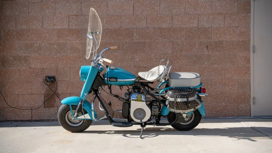 1961 Cushman Eagle - Image 2 of 4