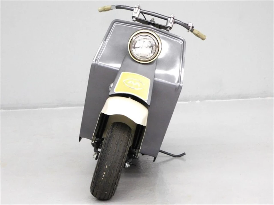 1961 Cushman Eagle - Image 2 of 24