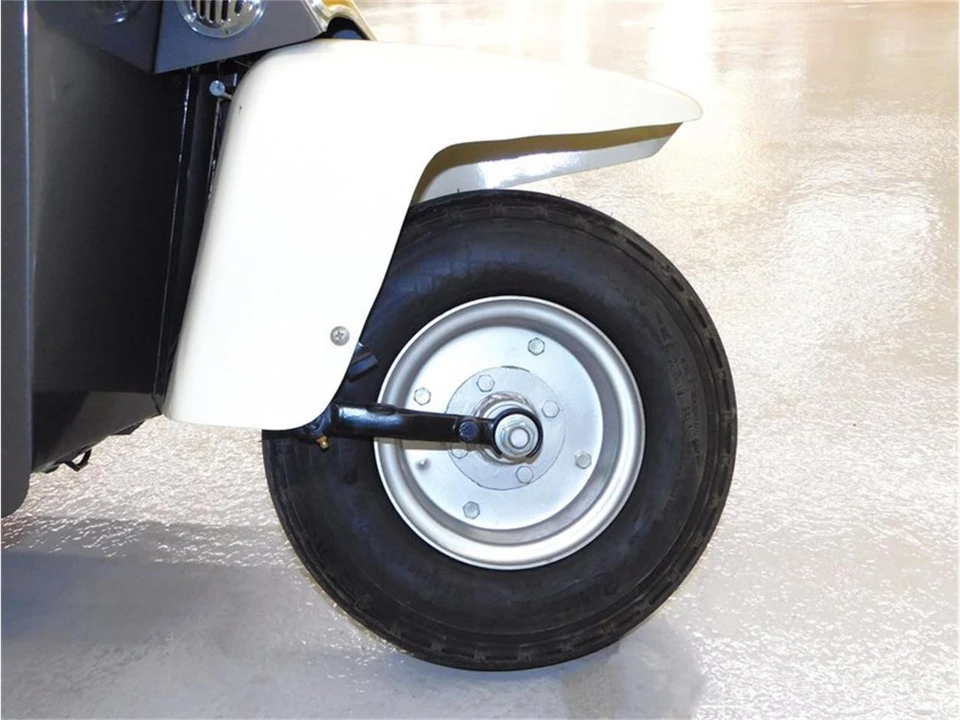 1961 Cushman Eagle - Image 21 of 24